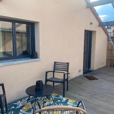 Loft Avec Terrasse Pour 4 Pers A 3Km Du Circuit Avec Garage Au Calme Apartman Le Mans Kültér fotó